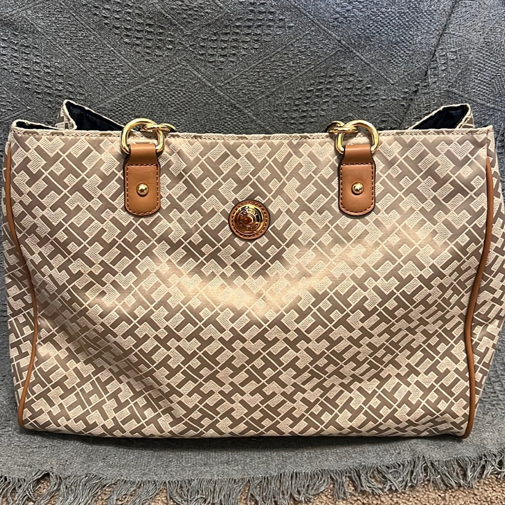 Tommy Hilfiger Tote Bag